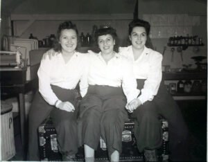 25th Infantry Division women in uniform, circa 1940s, posing for a photo.